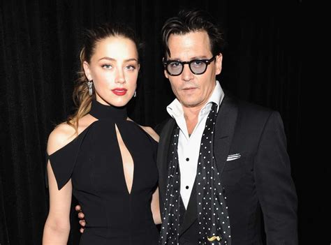 amber heard desnuda|Johnny Depp tells how he saved nervous Amber Heard from。